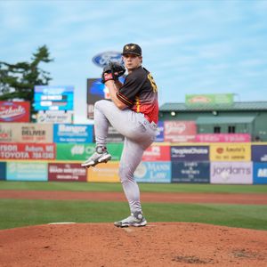 Image post by @fightins on Instagram