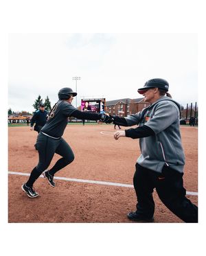 Image post by @beaversoftball on Instagram