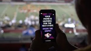 Video post by @carolinacrown on YouTube