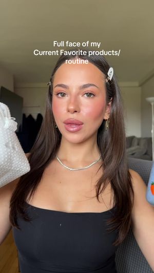 Video post by @anyaweitz on TikTok