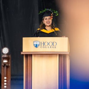 Image post by @hood_college on Instagram