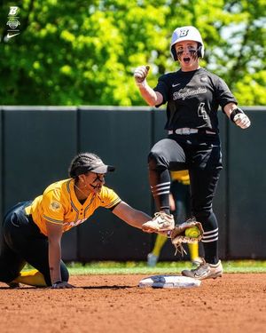 Image post by @binghamtonsoftball on Instagram