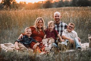 Image post by @sierragatzphotography on Facebook
