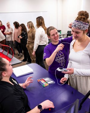 Image post by @westerniluniv on Instagram