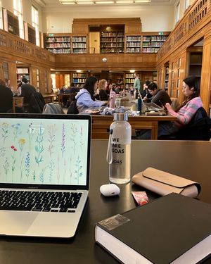 Image post by @soasuni on Instagram