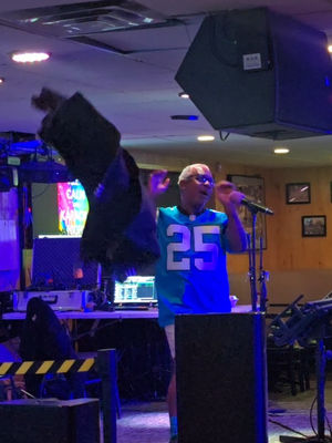 Video post by @carolina_mic on TikTok