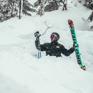 Image post by @j_skis on Instagram