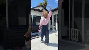 Video post by @shop.with.caroline on YouTube