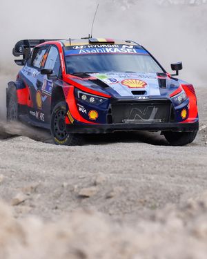 Image post by @shellmotorsport on Instagram