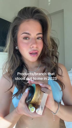 Video post by @anyaweitz on TikTok