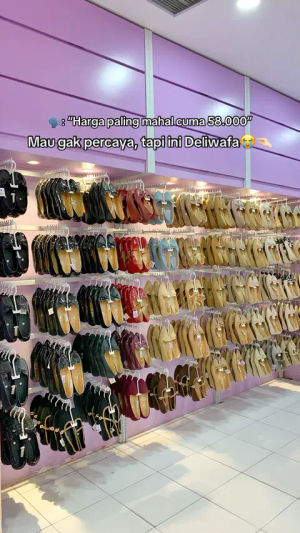 Image post by @deliwafastore.kediri on TikTok