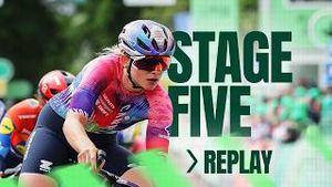 Video post by @thetourcycling on YouTube