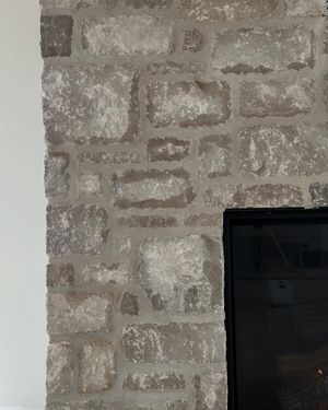 Image post by @emilymichellehome on Instagram