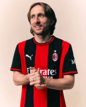 Image post by @lagazzettadellosport on TikTok