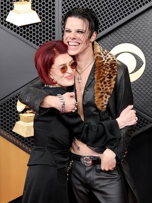 Image post by @people on Instagram