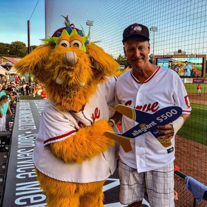 Image post by @altoonacurve on Instagram