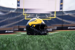 Image post by @UMichFootball on Twitter/X