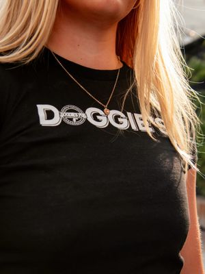 Image post by @doggiespubstatecollege on Instagram