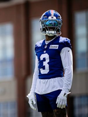 Image post by @riddellsports on Instagram