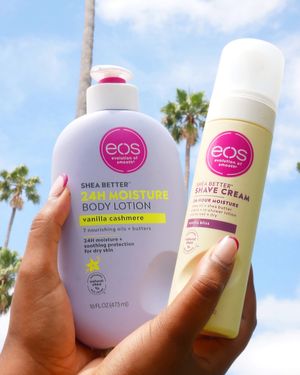 Image post by @eosproducts on Instagram