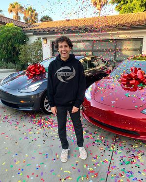 Image post by @daviddobrik on Instagram