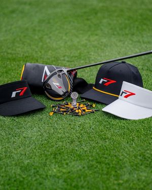 Image post by @taylormade_golf_japan on Instagram