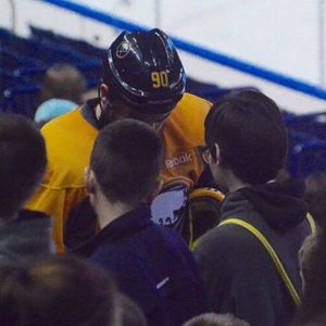 Image post by @buffalosabres on Instagram