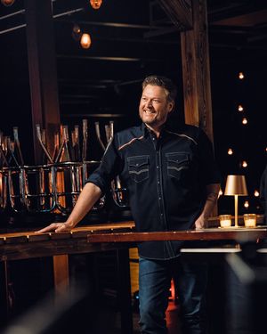 Image post by @blakeshelton on Instagram
