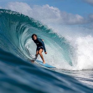 Image post by @elemntsurf on Instagram