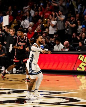 Image post by @flteams on Instagram