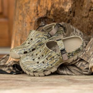 Image post by @crocs on Instagram