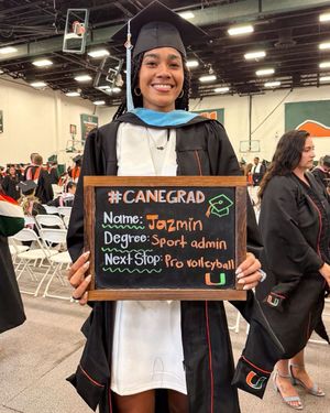 Image post by @univmiami on Instagram