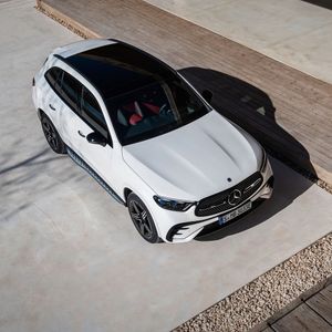 Image post by @usseryauto on Instagram
