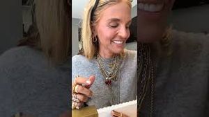 Video post by @shop.with.caroline on YouTube