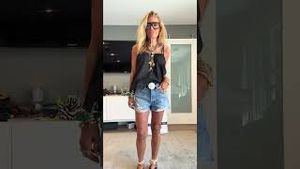 Video post by @shop.with.caroline on YouTube