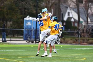 Image post by @hofstramlax on Instagram