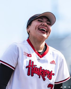 Image post by @HuskerSoftball on Twitter