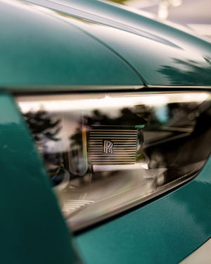Image post by @rollsroycecarsna on Instagram