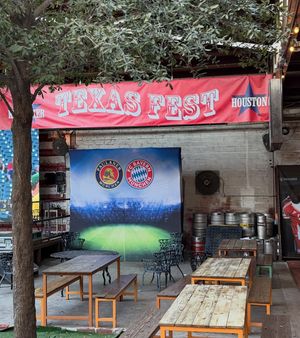 Image post by @pitch25htx on Instagram