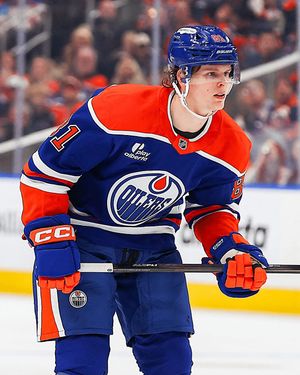 Image post by @nhlde on Instagram