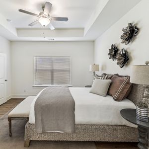 Image post by @livenorthpointehomes on Instagram