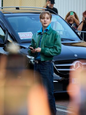 Image post by @ellemenhk on Instagram