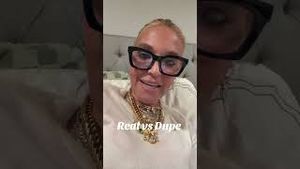 Video post by @shop.with.caroline on YouTube
