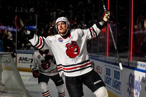 Image post by @goicehogs on Twitter