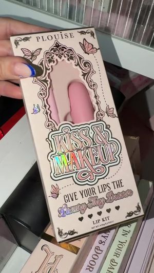 Video post by @beckymorganmakeup on TikTok