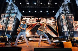 Image post by @lukebryan on Instagram