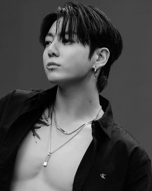 Image post by @ellemenhk on Instagram