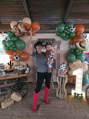 Image post by @soprettyballoons on Instagram