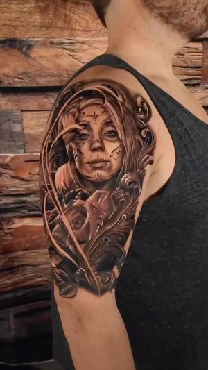 Video post by @skindesigntattoos on Instagram