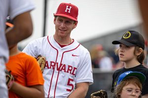 Image post by @HarvardBaseball on Twitter